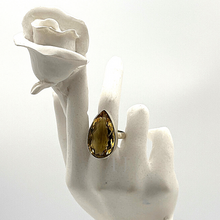 Load image into Gallery viewer, Tear drop citrine ring