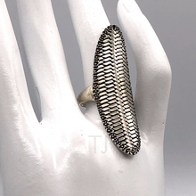 Cargar imagen en el visor de la galería, Sterling Silver Ring