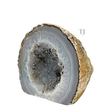 Cargar imagen en el visor de la galería, Natural Agate Geode