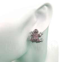 Загрузить изображение в средство просмотра галереи, Frog ruby earrings in sterling silver