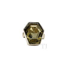 Load image into Gallery viewer, Trapeze cut topaz ring in sterling silver
