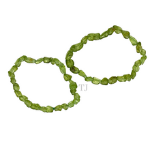 Загрузить изображение в средство просмотра галереи, Peridot Nugget Bracelet