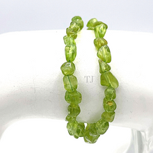 Загрузить изображение в средство просмотра галереи, Peridot Nugget Bracelet