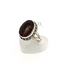 Cargar imagen en el visor de la galería, Rutilated Quartz Antique Ring in Sterling Silver