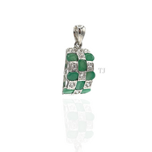 Cargar imagen en el visor de la galería, Emerald set in sterling silver