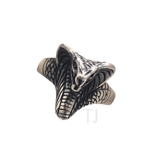 Load image into Gallery viewer, Cobra head ring in sterling silver