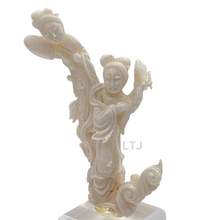 将图片加载到图库查看器,20th Century Angel Skin Coral Sculpture