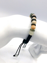 Load image into Gallery viewer, Jadeite burmese jade adjustable bracelet