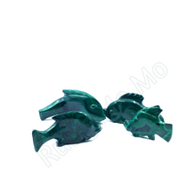 Загрузить изображение в средство просмотра галереи, Hand-Carved Malachite Fish Figurines