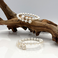 Load image into Gallery viewer, Natural Fresh Water Pearl swirl wired bracelet