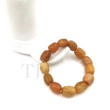 Cargar imagen en el visor de la galería, Burmese Yellow Jade Bracelet with elastic string