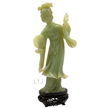 将图片加载到图库查看器,Hetian Jade carving from Qing Dynasty