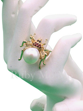 Load image into Gallery viewer, Freshwater Pearl Spider Ring in Sterling Silver (Gold Coated)