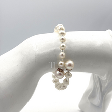 Load image into Gallery viewer, Natural Fresh Water Pearl swirl wired bracelet