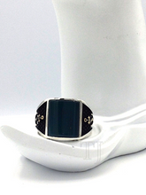 Load image into Gallery viewer, Square Green Onyx Gemstone Ring in Sterling Silver
