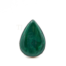 Load image into Gallery viewer, Pear shaped malachite ring in sterling silver