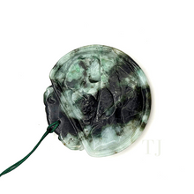 Загрузить изображение в средство просмотра галереи, Koi fish carved Jadeite Pendant