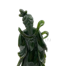 将图片加载到图库查看器,Spinach Jade Carving