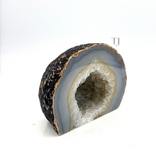Cargar imagen en el visor de la galería, Natural Agate Geode