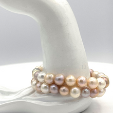 Load image into Gallery viewer, Mixed Pearl Stretchy bracelet & Black Pearl Stretchy Bracelet