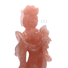Cargar imagen en el visor de la galería, Rose Quartz carving from Qing Dynasty