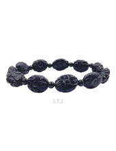 将图片加载到图库查看器,Black Onyx Carved Bead Bracelet