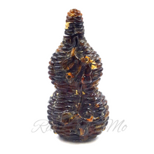 Load image into Gallery viewer, Amber hand-carved snuff bottle in weaved basket design