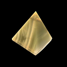Load image into Gallery viewer, Pyramid Shape Agate