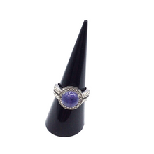 Load image into Gallery viewer, Tanzanite ring with Diamond
