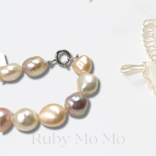 Cargar imagen en el visor de la galería, Multi-color Freshwater Oval Baroque Pearl Necklace in Sterling Silver