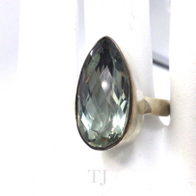 Cargar imagen en el visor de la galería, Green Amethyst Ring in Sterling Silver