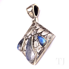 Load image into Gallery viewer, Moonstone Pendant in Rhombus Sterling Silver Frame