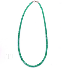 Загрузить изображение в средство просмотра галереи, Aventurine faceted chip necklace with sterling silver lobster clasp