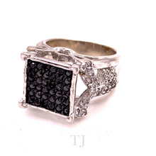 Cargar imagen en el visor de la galería, Black Onyx with Diamonique Square Shape Ring in 925