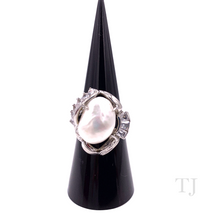 Load image into Gallery viewer, Freshwater Baroque Pearl Ring in Sterling Silver