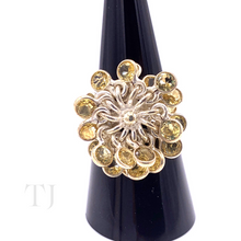Cargar imagen en el visor de la galería, Citrine circle cut stones in a sterling silver ring