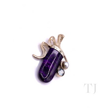 Загрузить изображение в средство просмотра галереи, side view of Amethyst tooth stone with pearl & aquamarine pendant in sterling silver frame