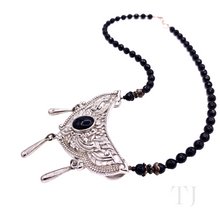 Загрузить изображение в средство просмотра галереи, Black Onyx Necklace with Silver hanging Pendant