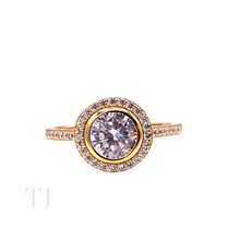 Cargar imagen en el visor de la galería, Diamonique Round Ring in Sterling Silver (Gold Color Coated)