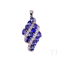 Cargar imagen en el visor de la galería, Tanzanite Lined Pendant in Sterling Silver