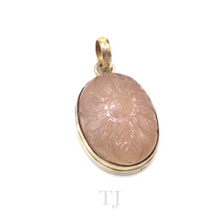 Load image into Gallery viewer, Rose Quartz Flower in Oval Pendant Sterling Silver