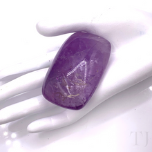 Load image into Gallery viewer, Amethyst Palm stone