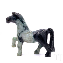 Cargar imagen en el visor de la galería, Natural Burmese Jade Horse Figurine