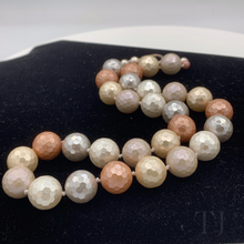 Load image into Gallery viewer, Mother of Pearl Big Bead Necklace in Sterling Silver