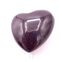 Cargar imagen en el visor de la galería, closer view of Blue Gold Sandstone heart cabochon