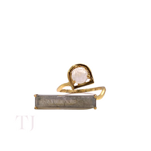 Load image into Gallery viewer, Labradorite Stick & Moonstone Ring in Sterling Silver