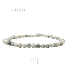 Загрузить изображение в средство просмотра галереи, Howlite Bracelet