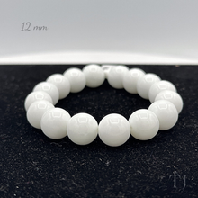 将图片加载到图库查看器,White Agate bead bracelet with elastic string, 12 mm