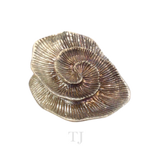 Загрузить изображение в средство просмотра галереи, Sterling Silver Spiral Pendant