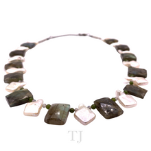 Load image into Gallery viewer, Labradorite Flat & Square Pearl Necklace